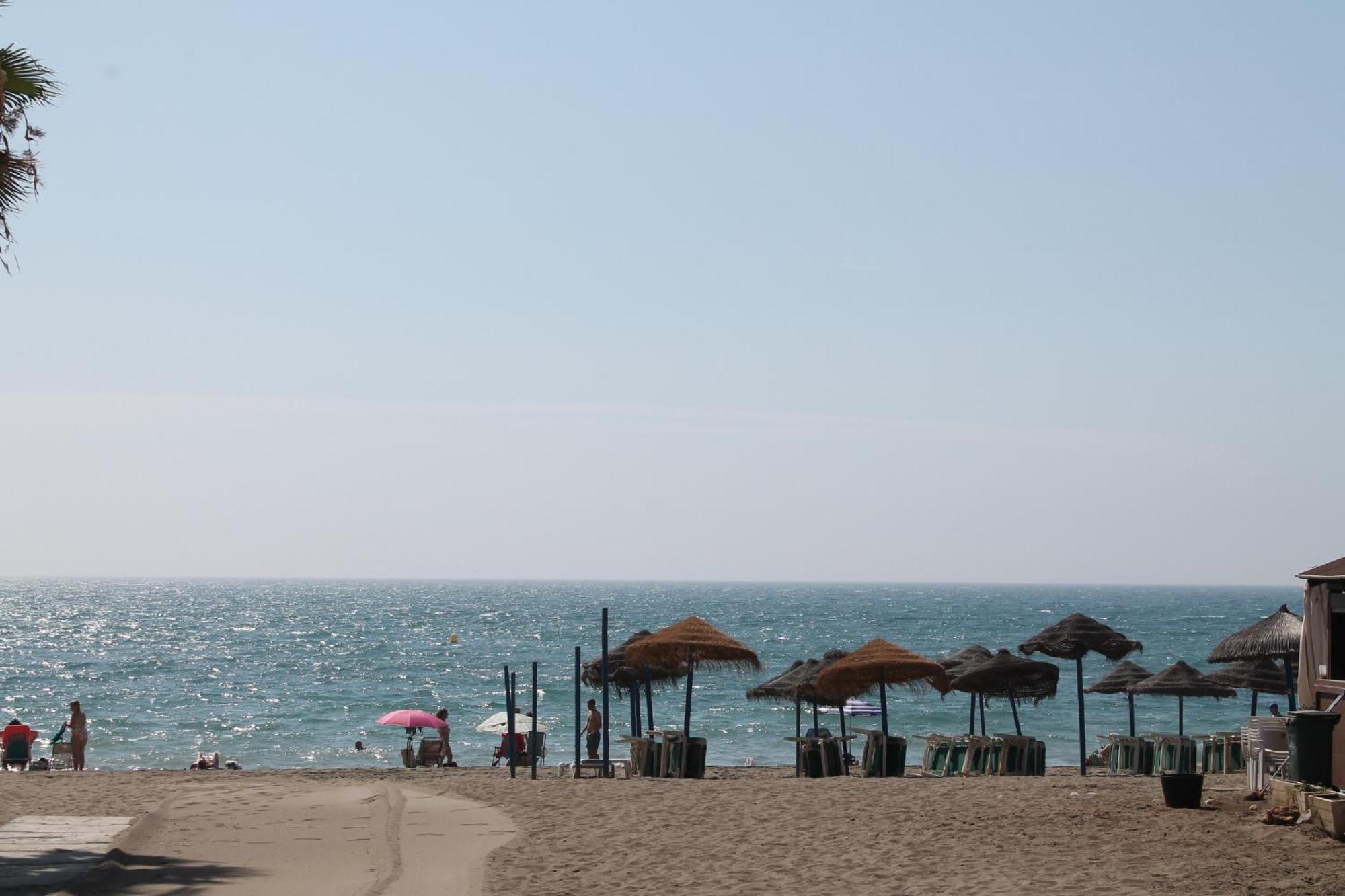 Appartamento Paseo Maritimo Málaga Esterno foto