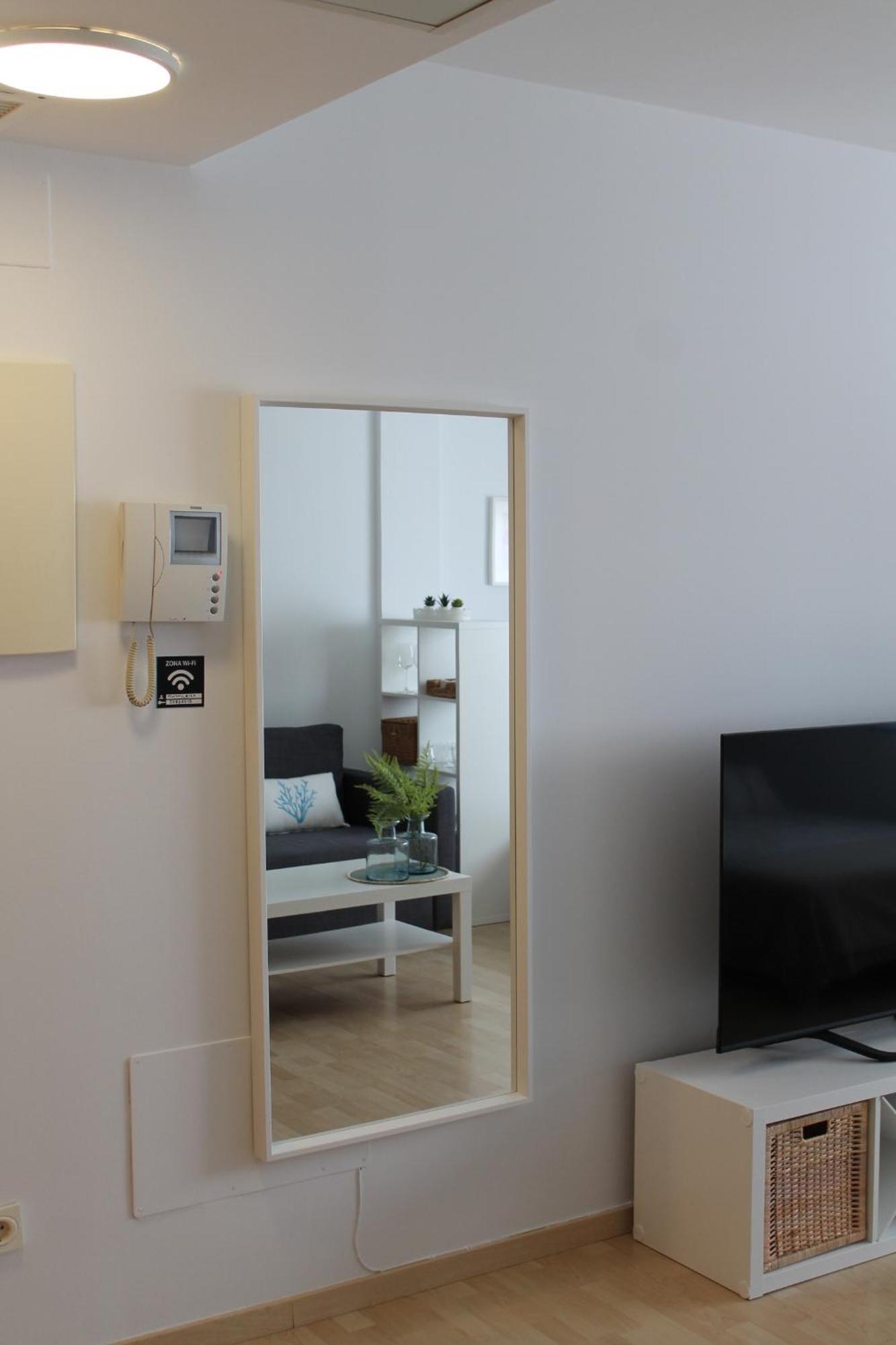 Appartamento Paseo Maritimo Málaga Esterno foto