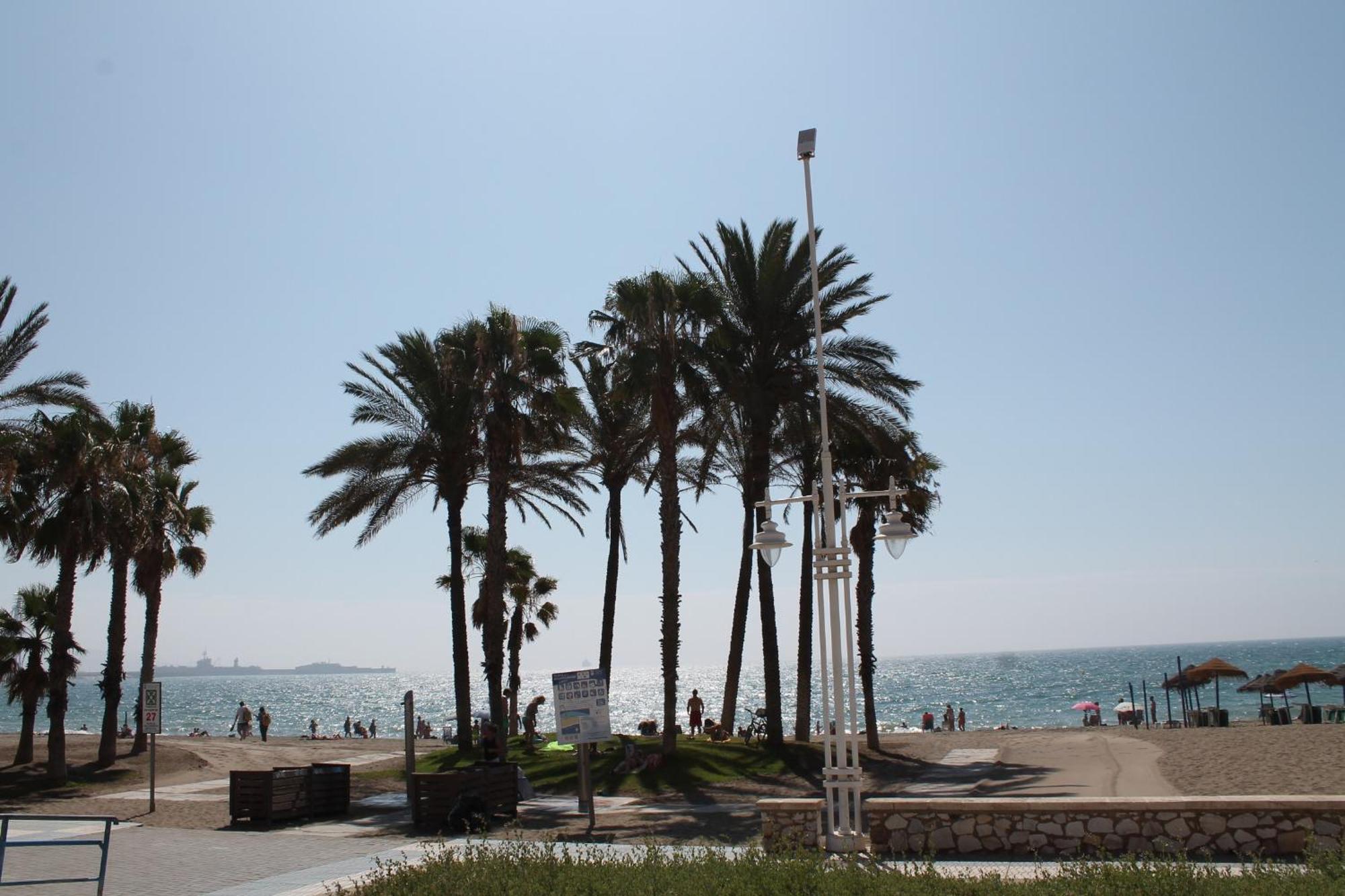 Appartamento Paseo Maritimo Málaga Esterno foto